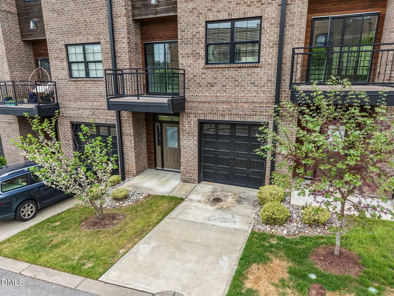 210 Asher Springs Cir - Photo 2 of 30