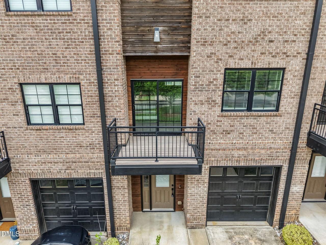 210 Asher Springs Cir - Photo 4 of 30