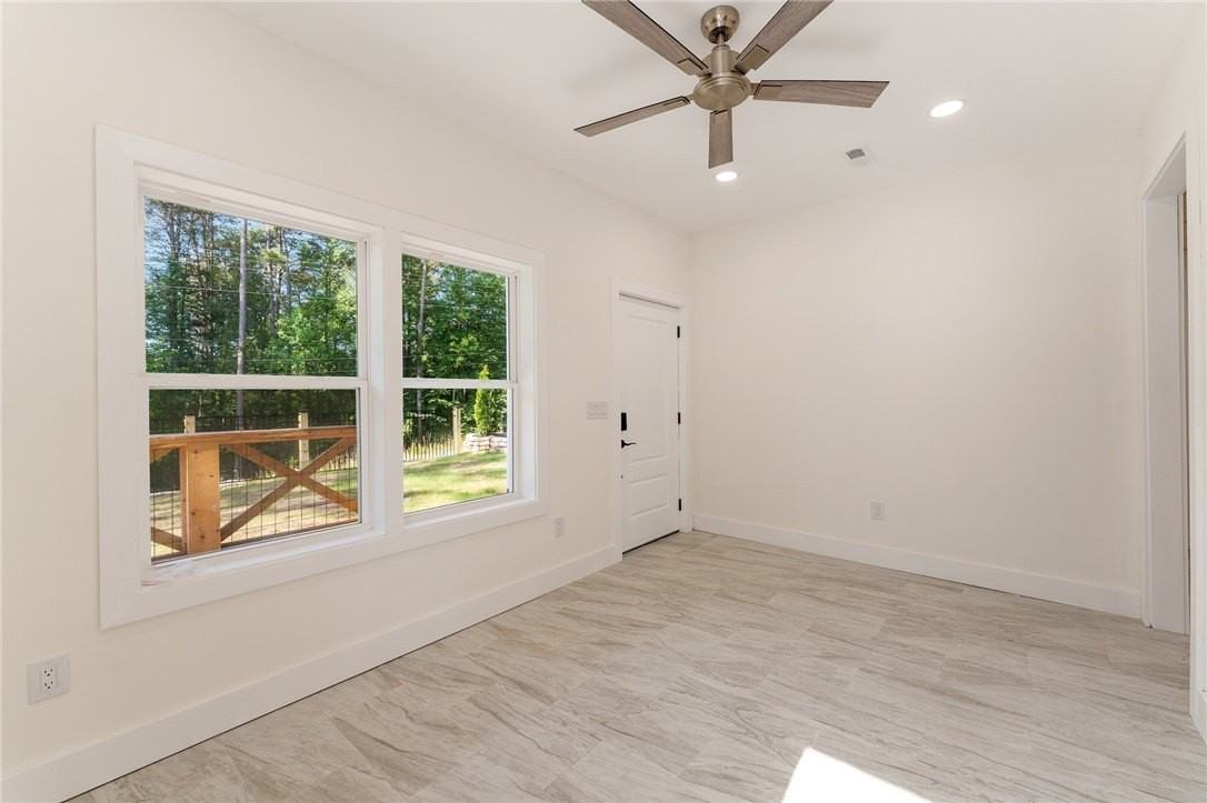 111 & 113 Shannandoah Drive - Photo 5 of 34