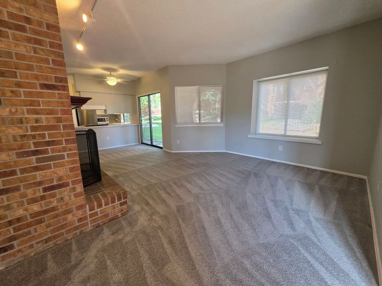 5014 Sunsuite Trl - Photo 2 of 18