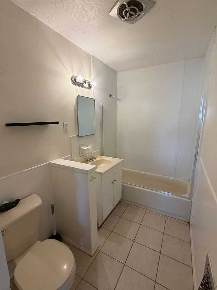 317 Cagua Dr Ne - Photo 6 of 11
