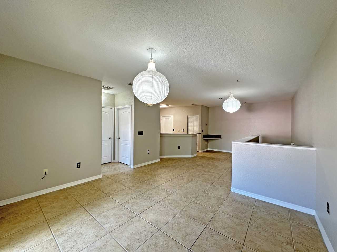 152 Sw Peacock Blvd #27-206 - Photo 6 of 39