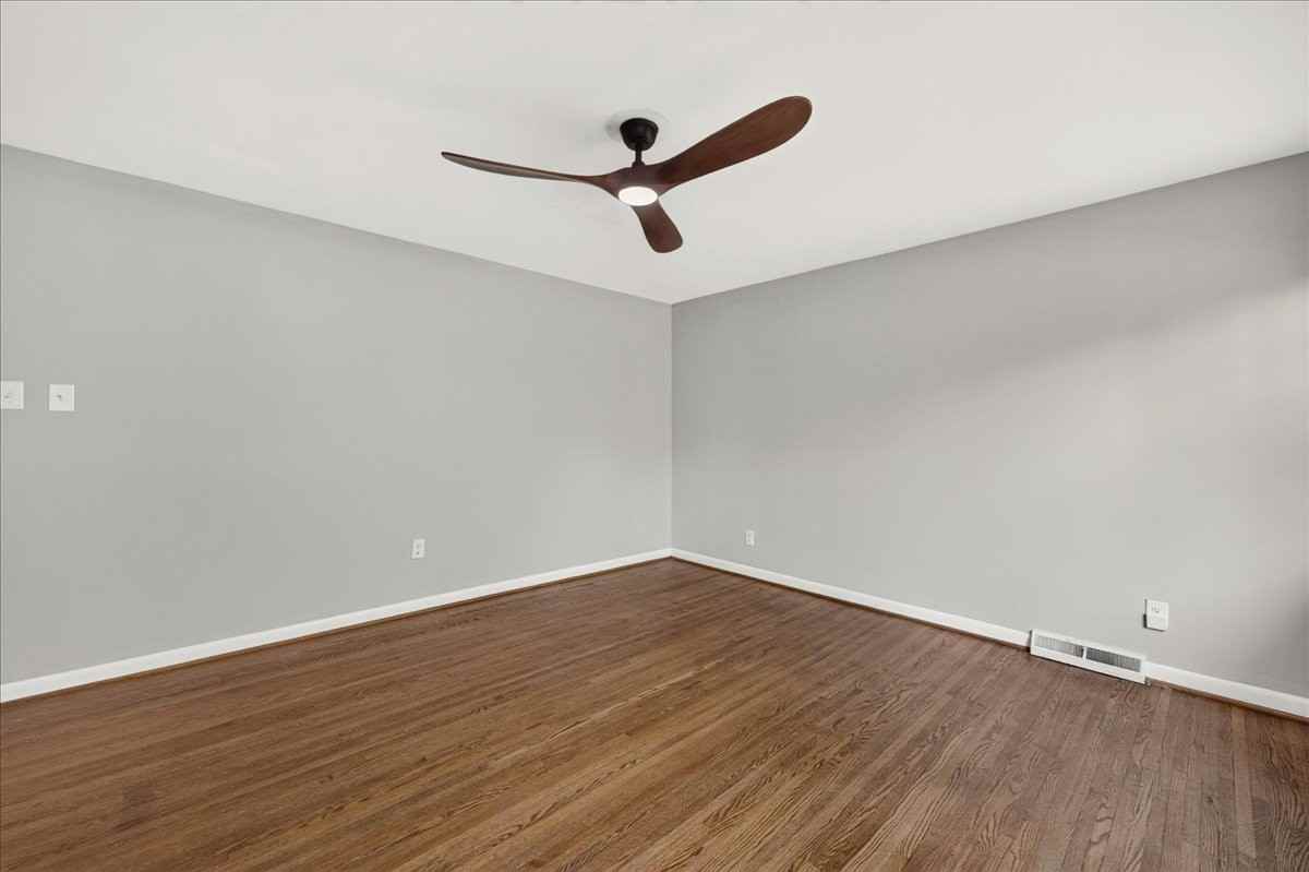 3237 Harrow Pl #1 - Photo 7 of 41