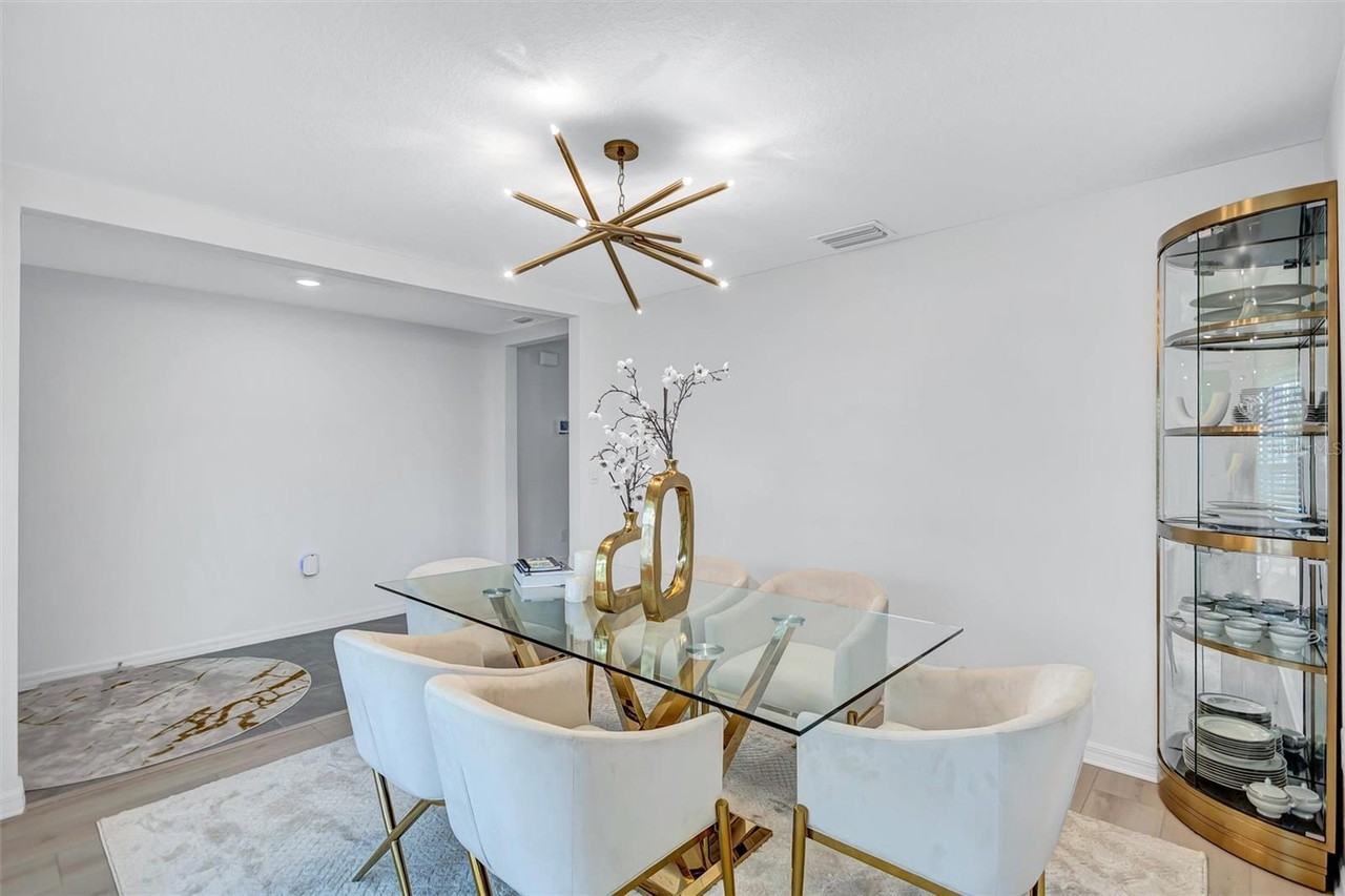 7601 Rosewood Garden Loop - Photo 6 of 47