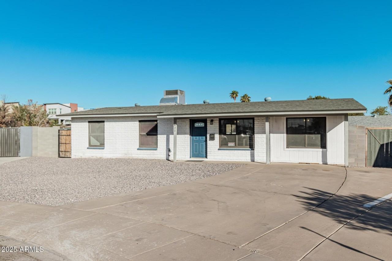 1420 N Rose St - Photo 4 of 37