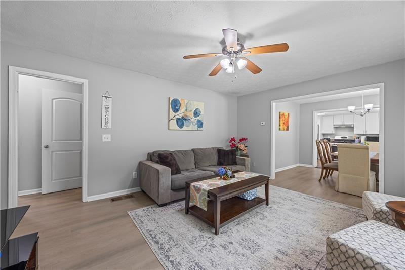 1314 Hidden Cir - Photo 7 of 28