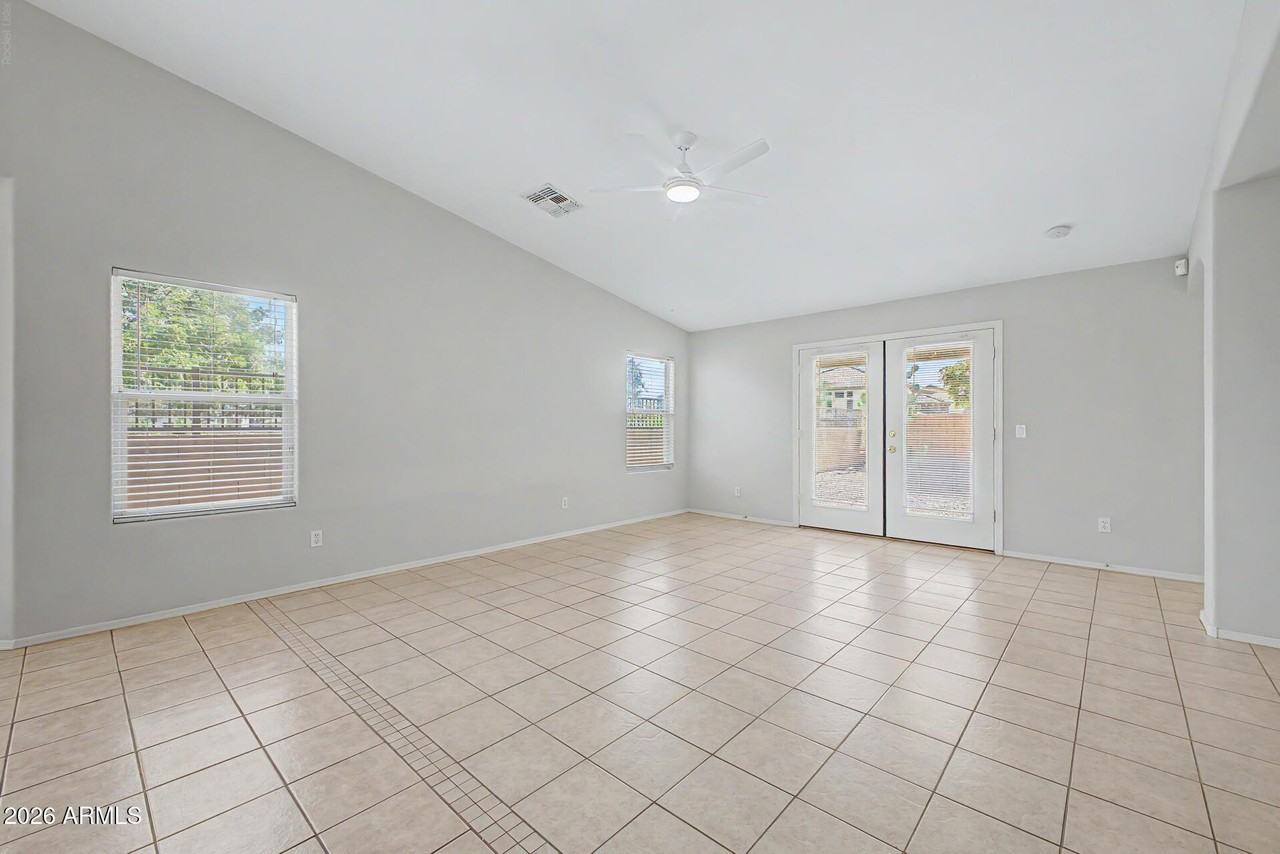 3442 S 96th Ave - Photo 4 of 30