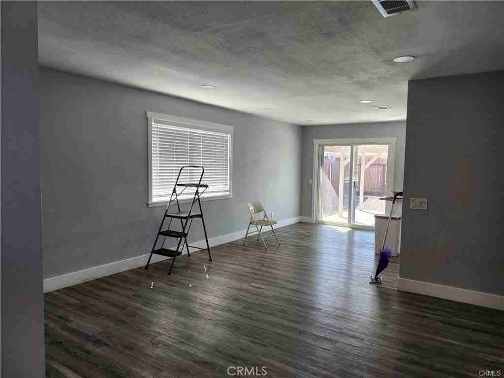 161 Mayfair St - Photo 3 of 7