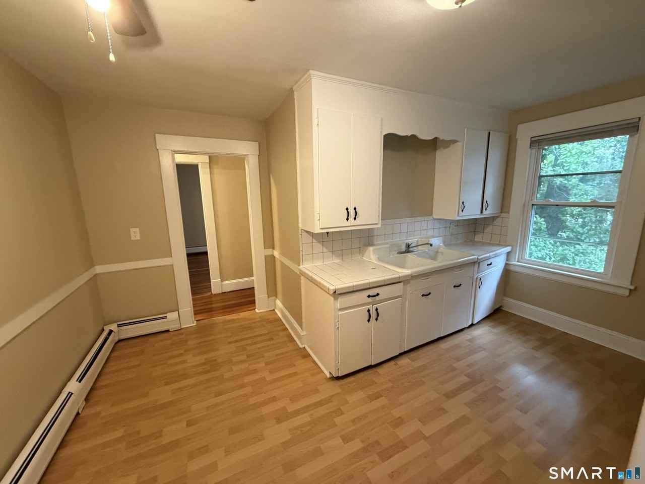 285 Hillside Ave - Photo 3 of 14