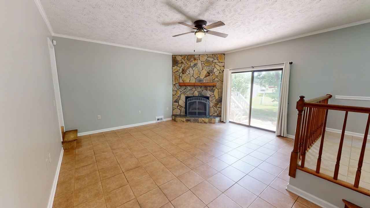6916 Saint Julian Way - Photo 5 of 24