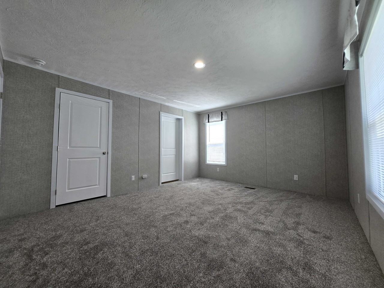 52131 Oxford Ln #423 - Photo 6 of 44