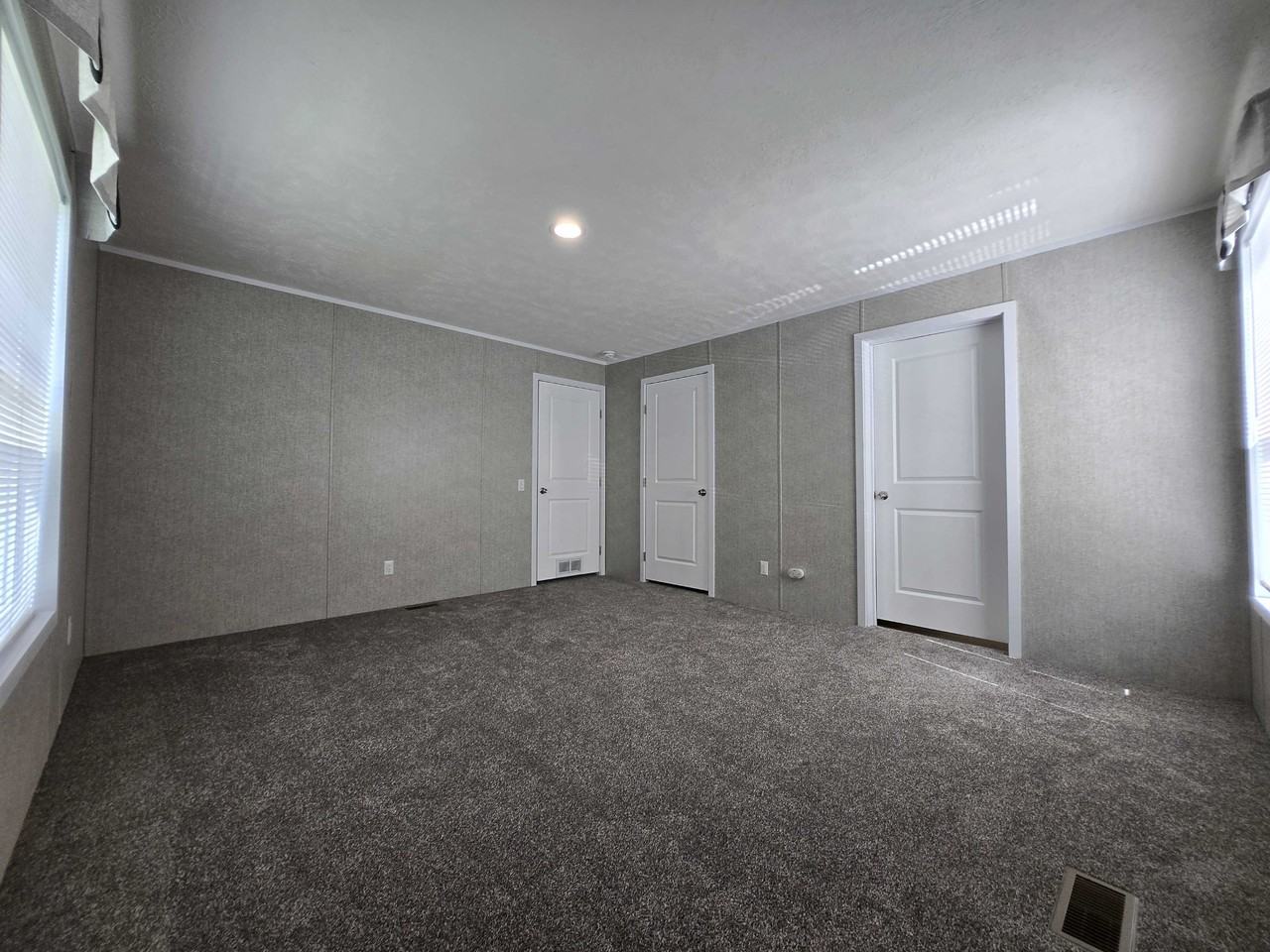 52131 Oxford Ln #423 - Photo 7 of 44