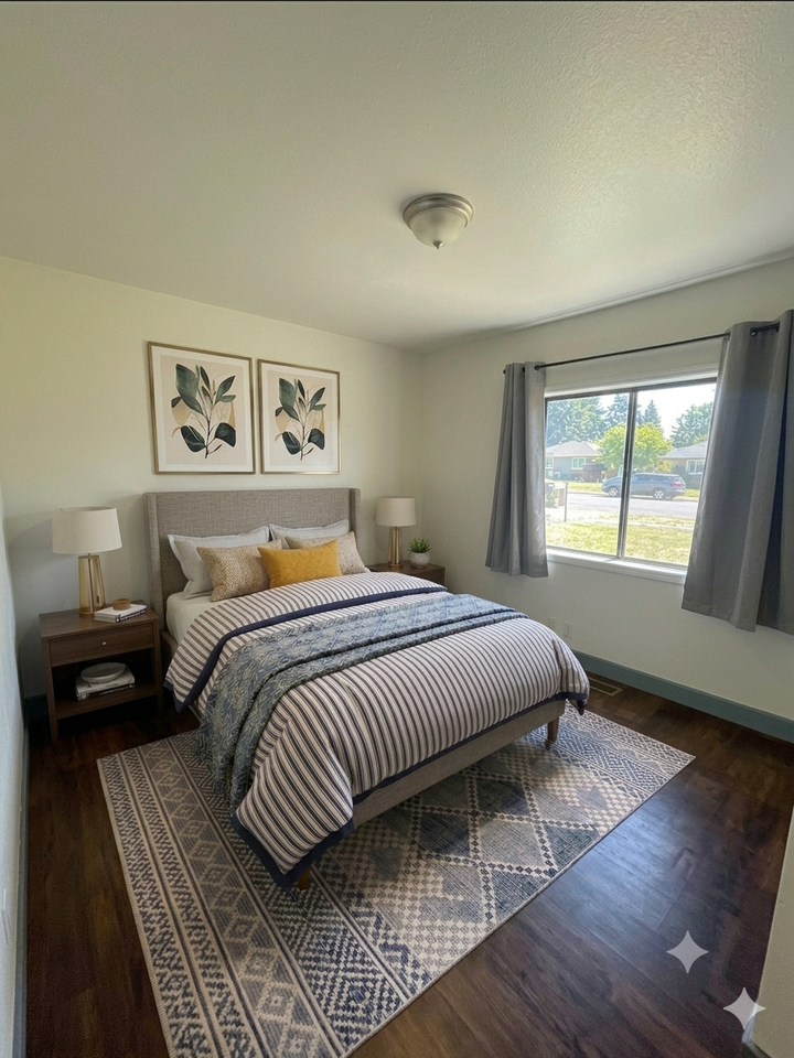 404 Whitworth Avenue South - Photo 7 of 13