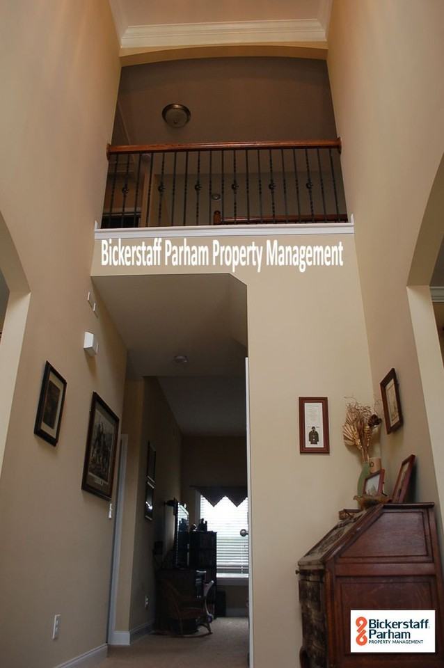 1 Oakwood Dr - Photo 3 of 16
