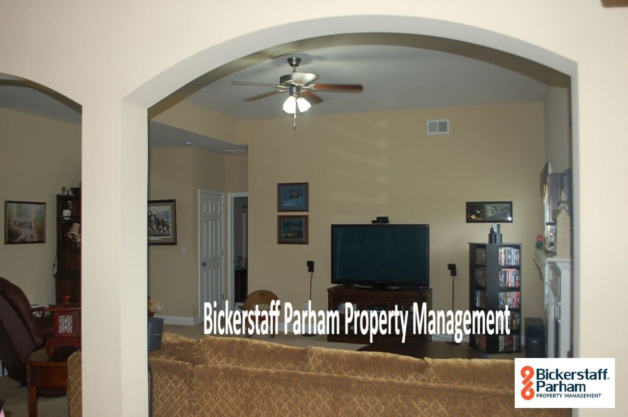 1 Oakwood Dr - Photo 6 of 16