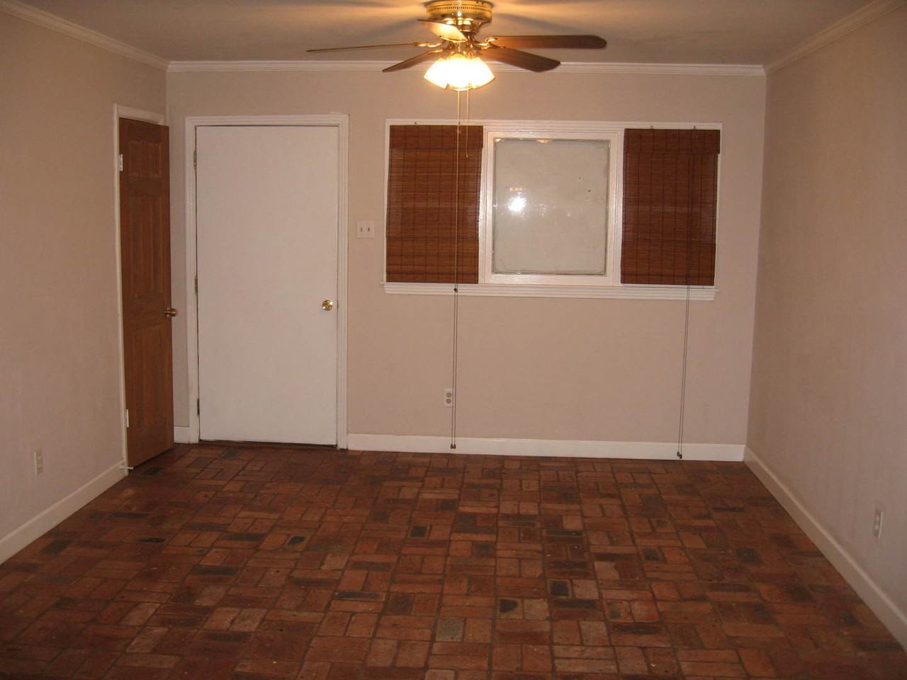 6462 Stuardi Ct - Photo 2 of 5