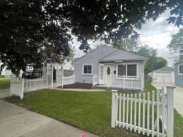 featured image of 2033 Wrenson St