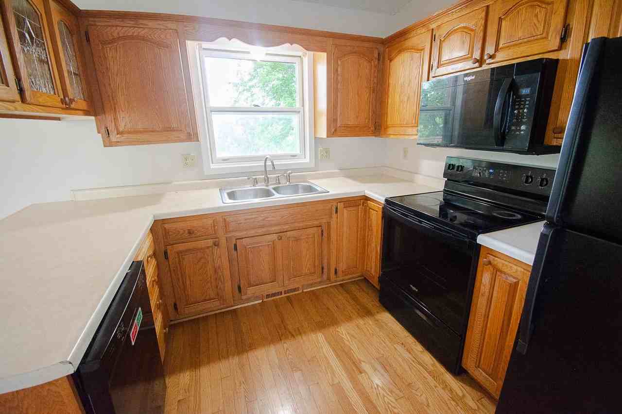 2115 52nd St Nw - Photo 7 of 25