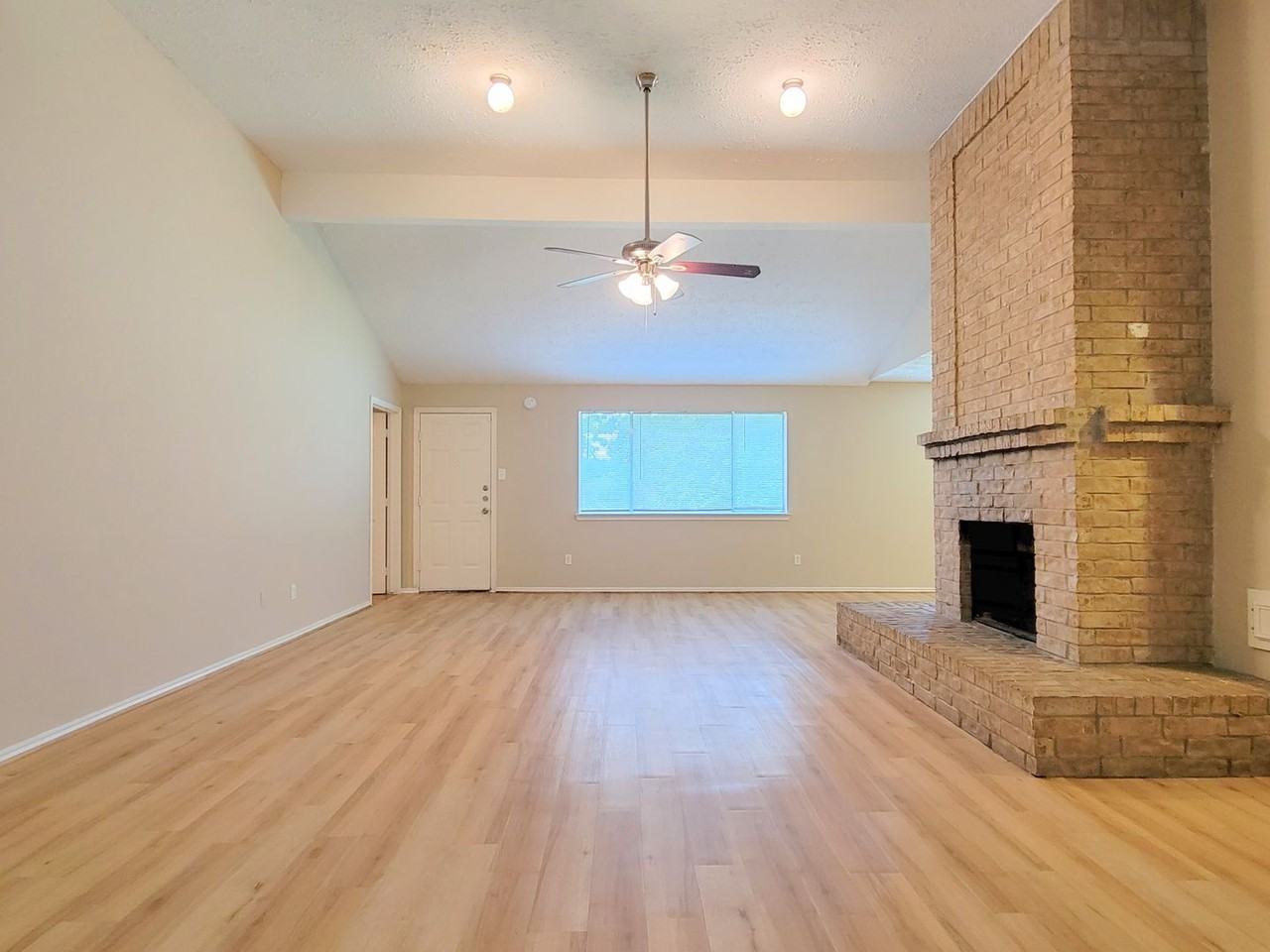 19407 Spanish Needle Dr - Photo 4 of 19