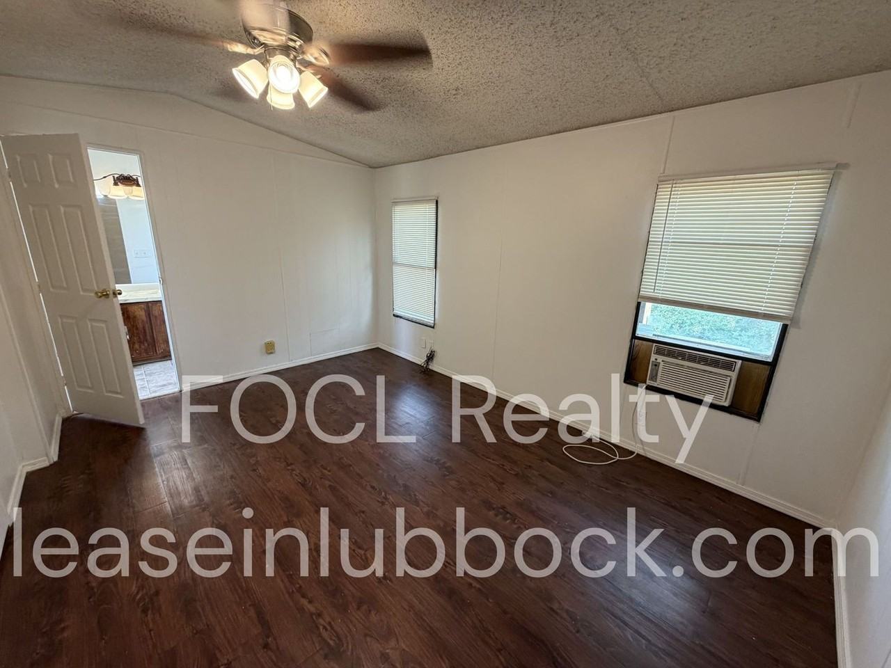 122 County Road 2900 - Photo 6 of 10