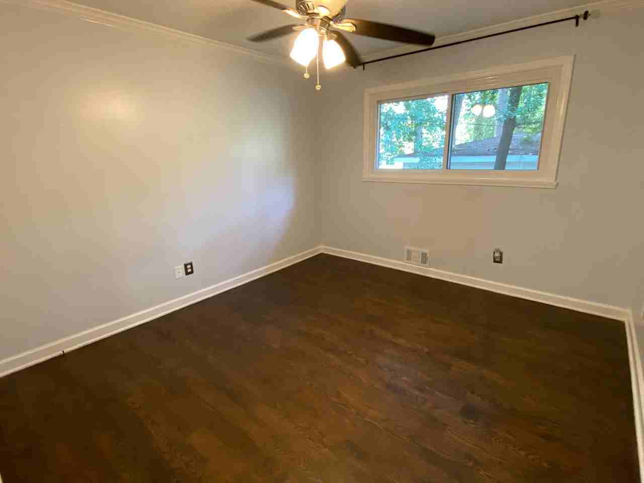 2565 Woodacres Rd Ne - Photo 4 of 31
