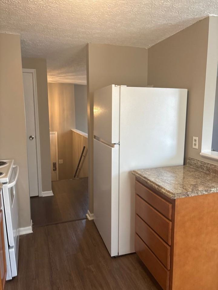 3770 Zephyr Pl - Photo 5 of 27