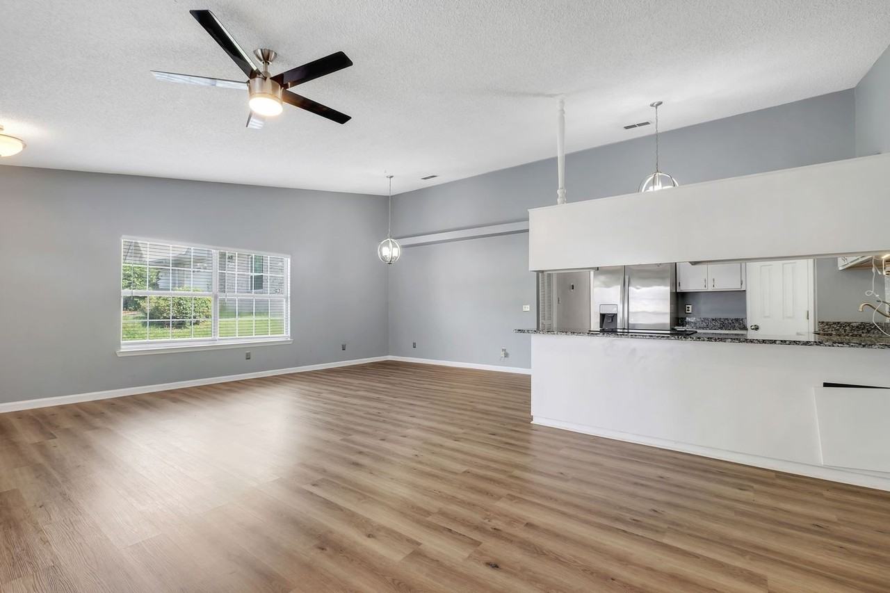 2432 Needle Palm Way - Photo 6 of 22