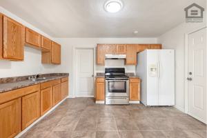 featured image of 3422 E Culver St