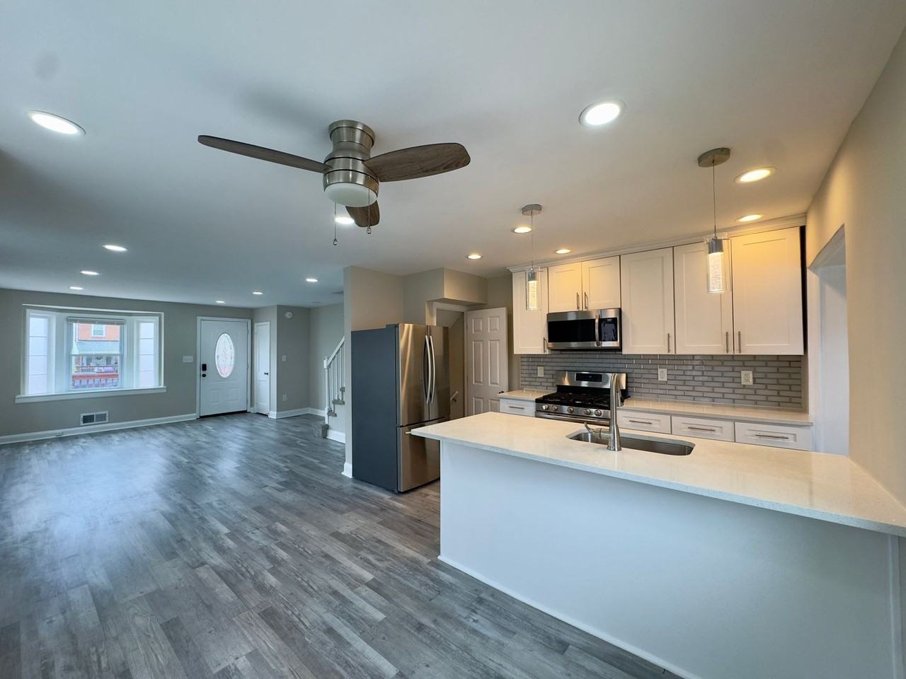 1922 Ewald Ave - Photo 5 of 20