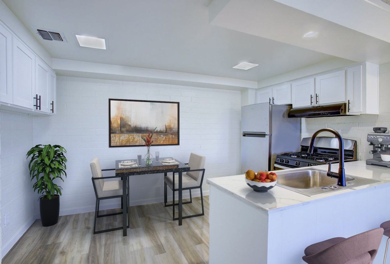 South Edge Apartments - Photo 6 of 25