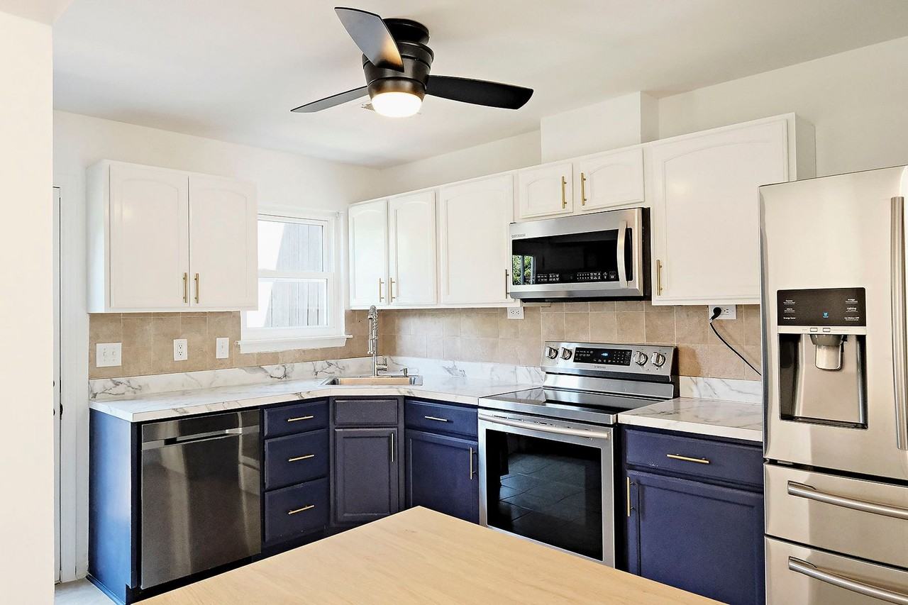 209 Greentree Park - Photo 5 of 19