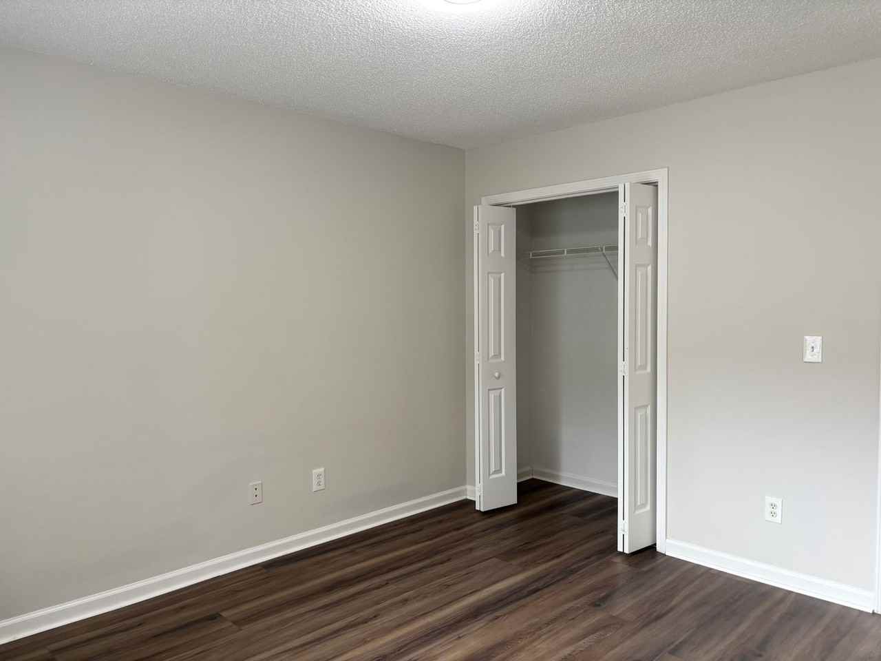 112 Ivy Garden Ln - Photo 4 of 13