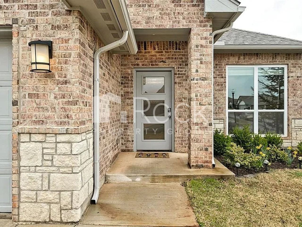 13937 Bedoya Rd - Photo 3 of 30
