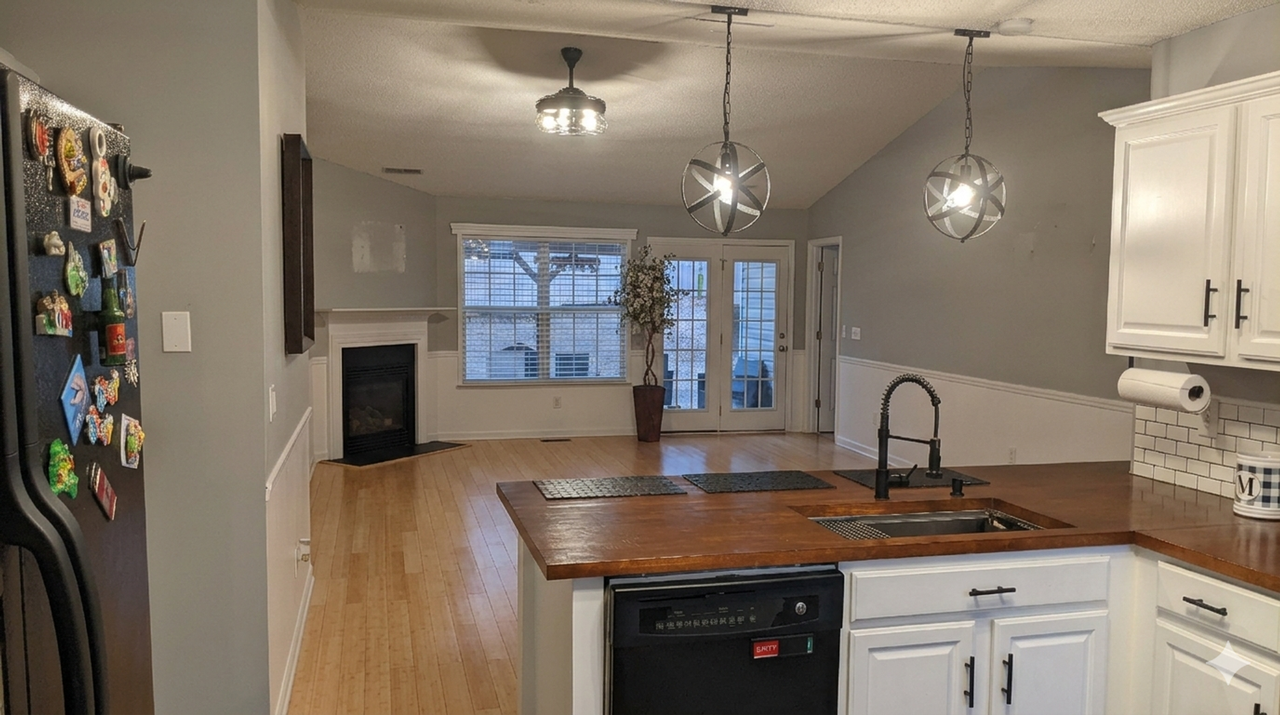 225 Pope Ln - Photo 5 of 8
