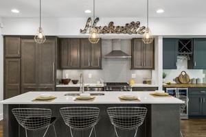 featured image of 2320 Dalebrook Ct