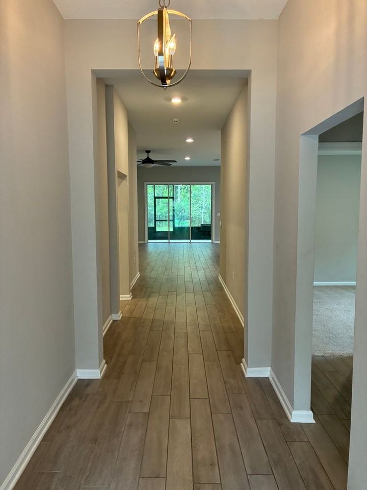 107 Holm Pl - Photo 2 of 34