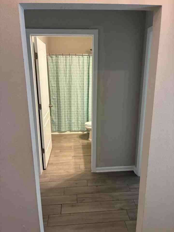 107 Holm Pl - Photo 3 of 34