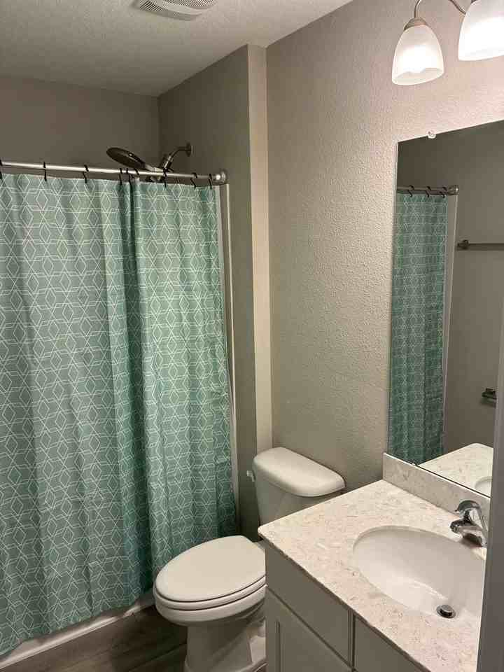 107 Holm Pl - Photo 4 of 34