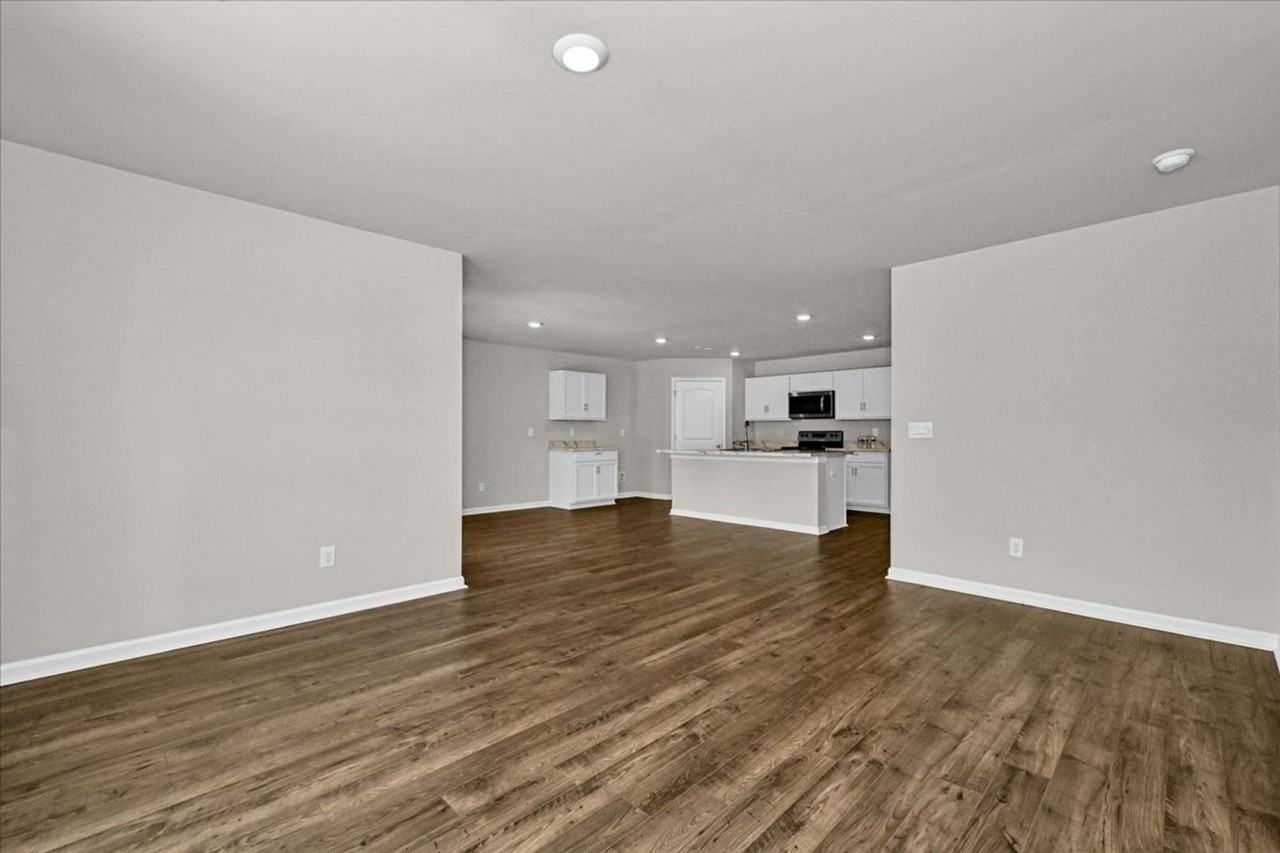 1108 Quail Hollow Rd Sw - Photo 3 of 26