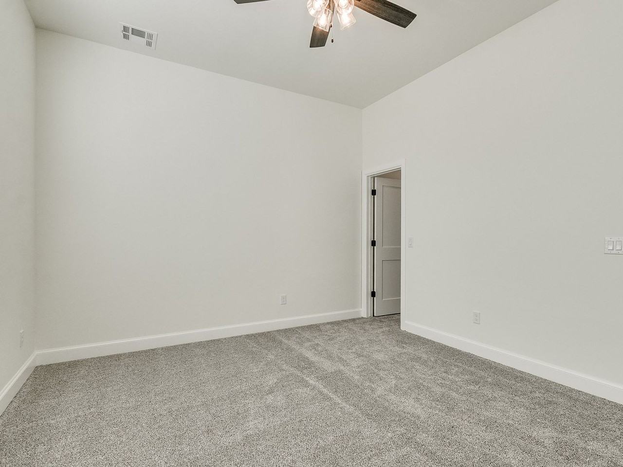 4405 Las Colinas Ln - Photo 2 of 50