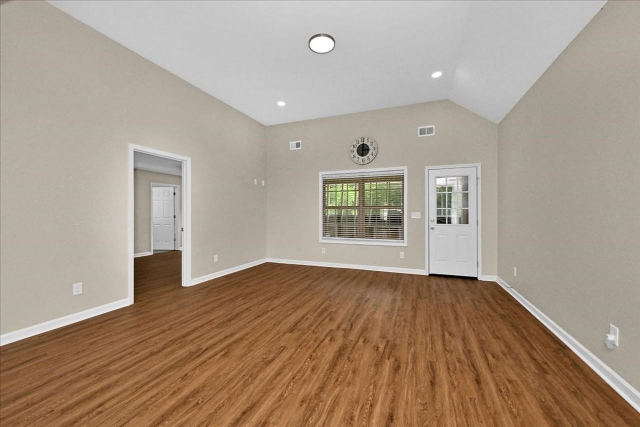 1104 Brownstone Way - Photo 3 of 24
