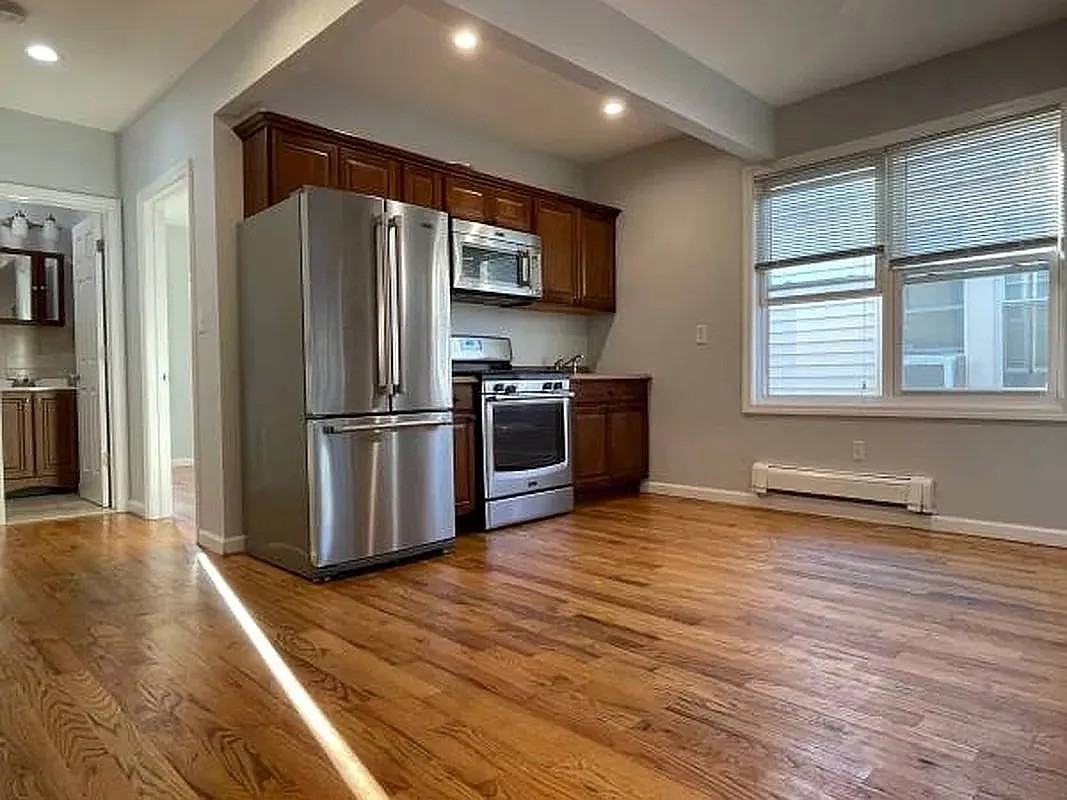 774 East 45th Street #2 - Photo 3 of 4