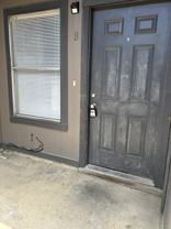 821 Bracewood Cir #B - Photo 1 of 1