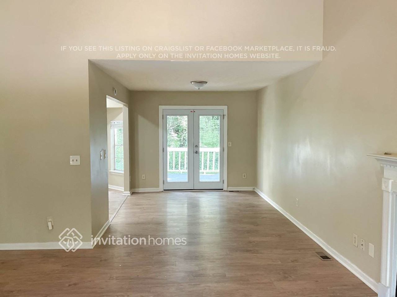 1333 Regal Heights Dr - Photo 4 of 16