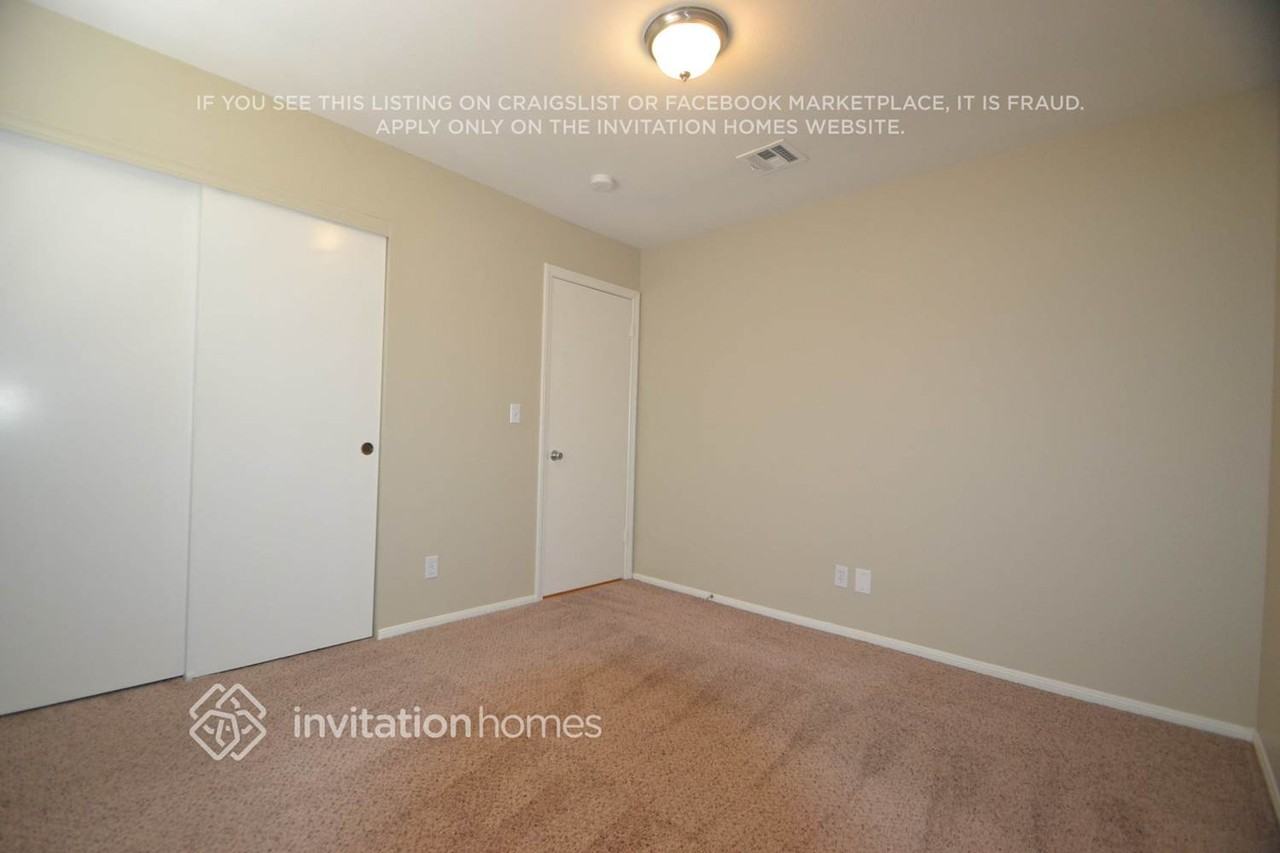 1629 Palmae Way - Photo 7 of 11