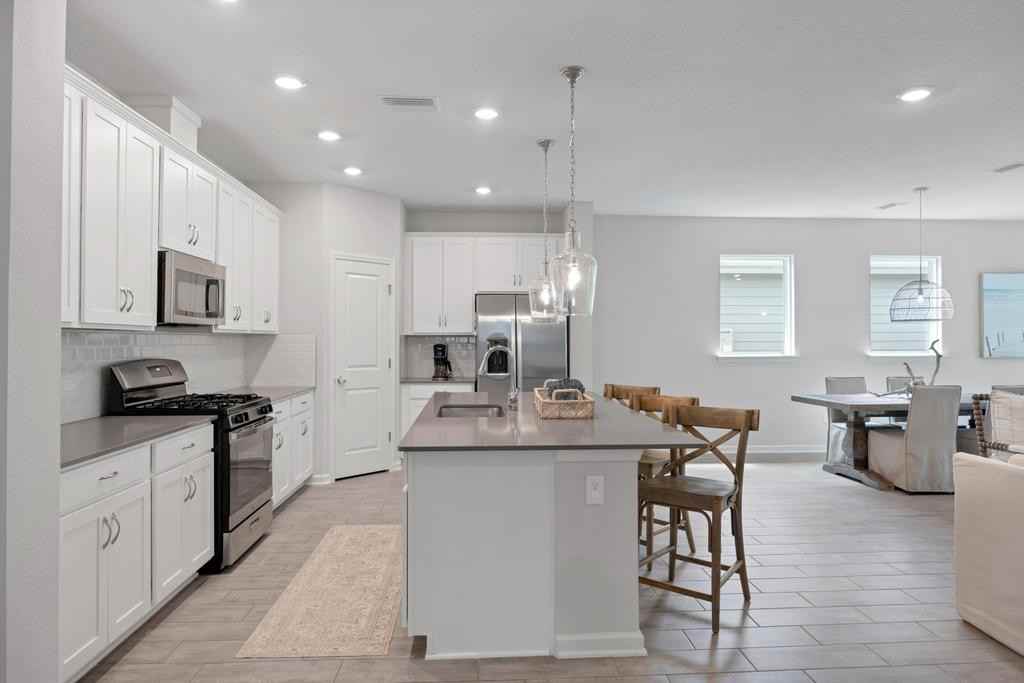 75457 Banyan Way #1 - Photo 3 of 9