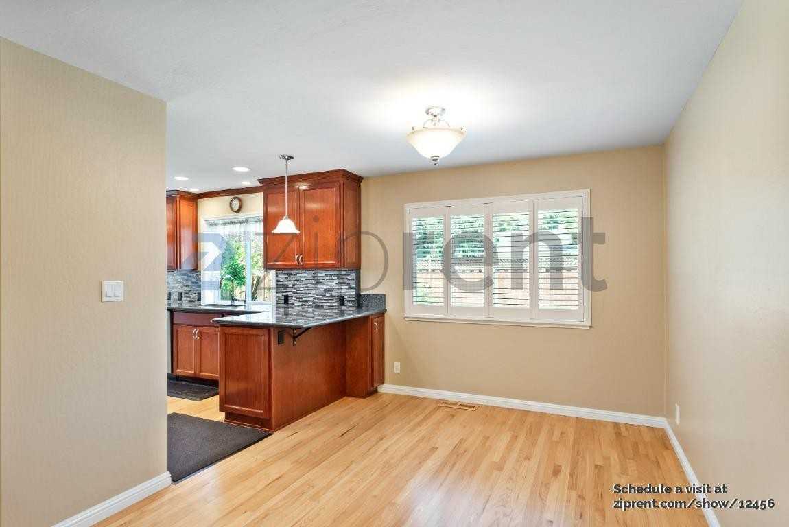1602 Saint Regis Dr - Photo 7 of 29