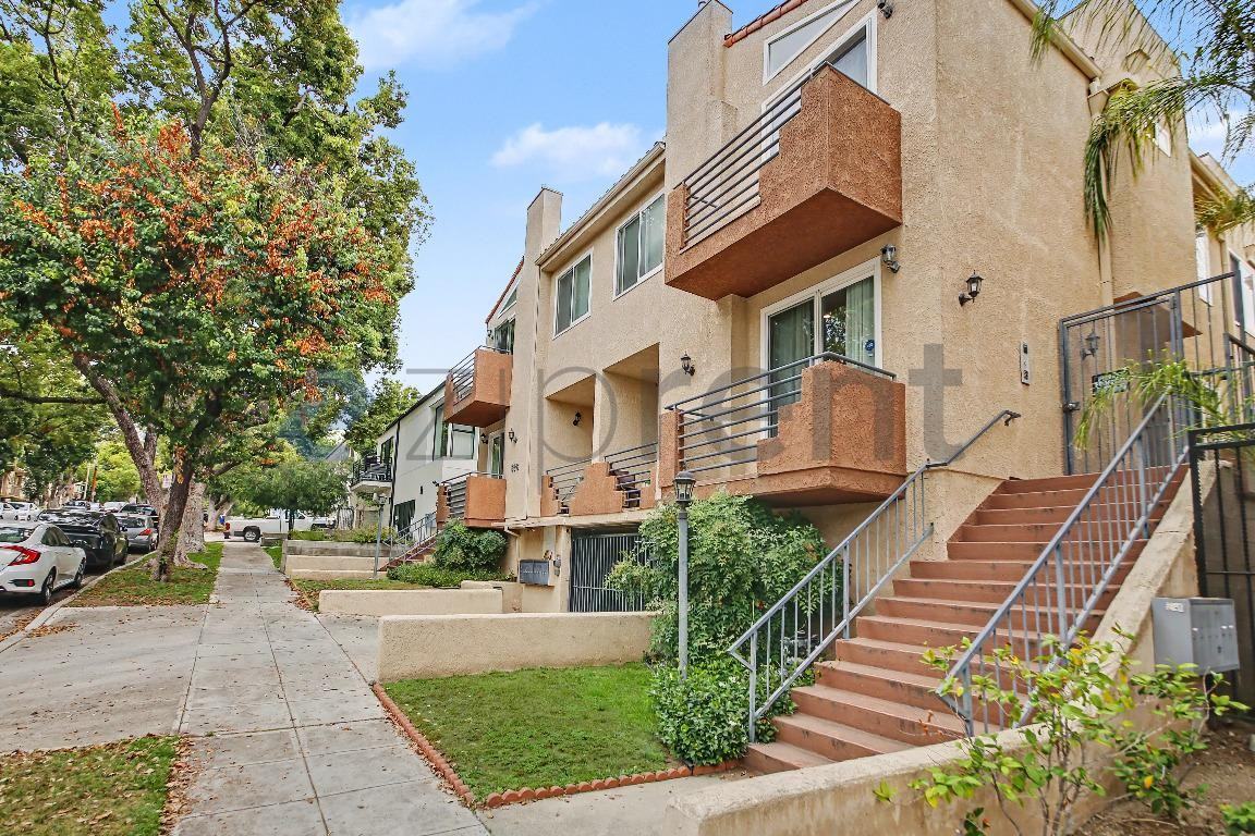 528 E San Jose Ave #110 - Photo 2 of 29