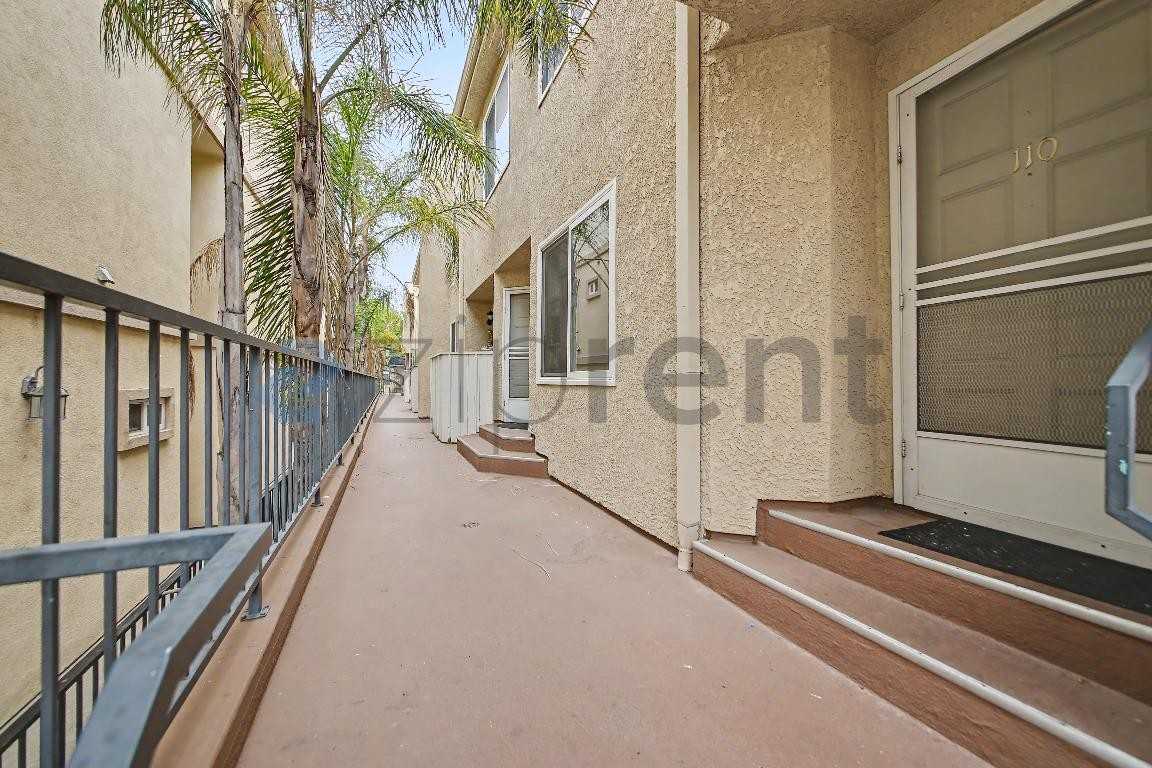 528 E San Jose Ave #110 - Photo 7 of 29