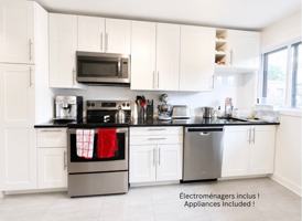 featured image of 8366 Avenue de l'Épée #2